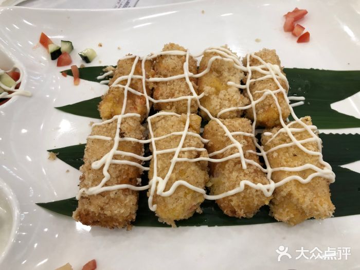 余蔭山房附近美食